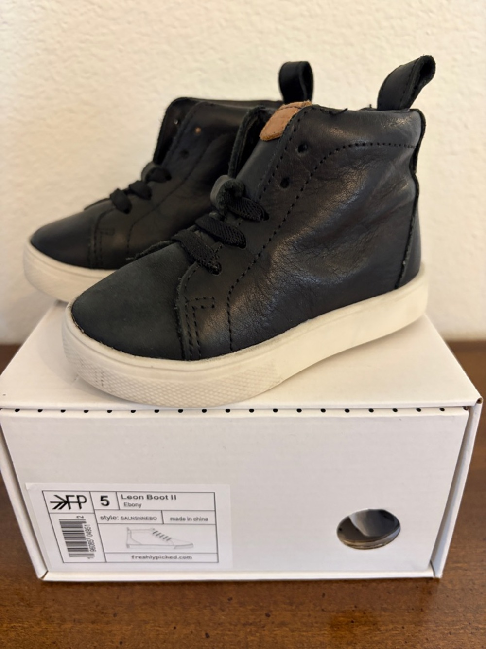 Freshly Picked Leon Boot II Kids Black Leather High-Top Sneakers 5